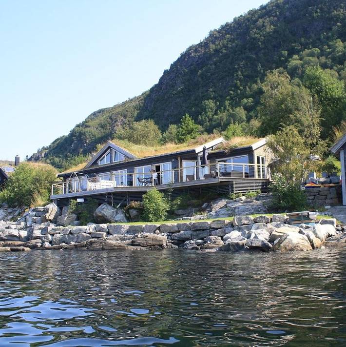 Ferienhaus für 10 Personen, mit Balkon und Terrasse sowie Whirlpool und Garten in Vanylven - 2