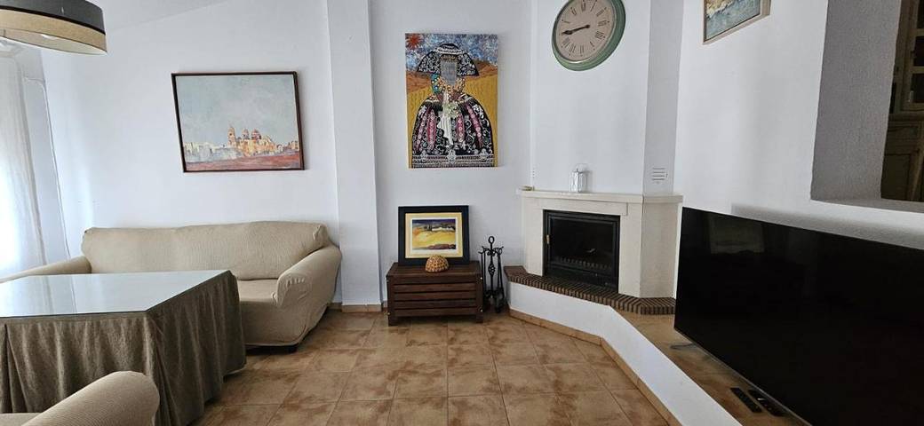 Casa rural para 11 personas, con piscina además de vistas y jardín en Las Jaras