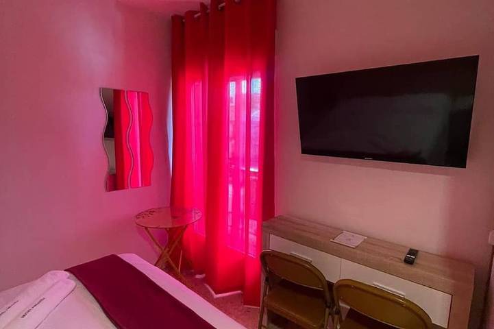 Estudio con Cama Matrimonio en Arganda del Rey, Madrid Cocina y Balcón in Arganda del Rey, Área Metropolitana de Madrid