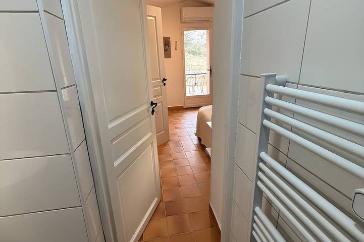 Location de vacances pour 2 personnes, avec jardin et piscine, animaux acceptés à Bras - 4