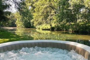 Gîte pour 5 personnes, avec jardin et jacuzzi à Bruges-Capbis-Mifaget