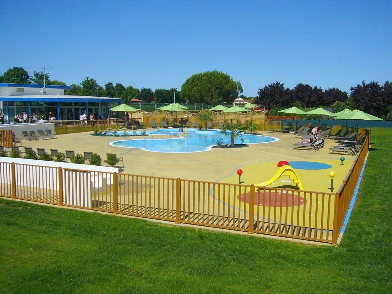 One-Bedroom Chalet in Saint-Vincent-sur-Jard, Vendée