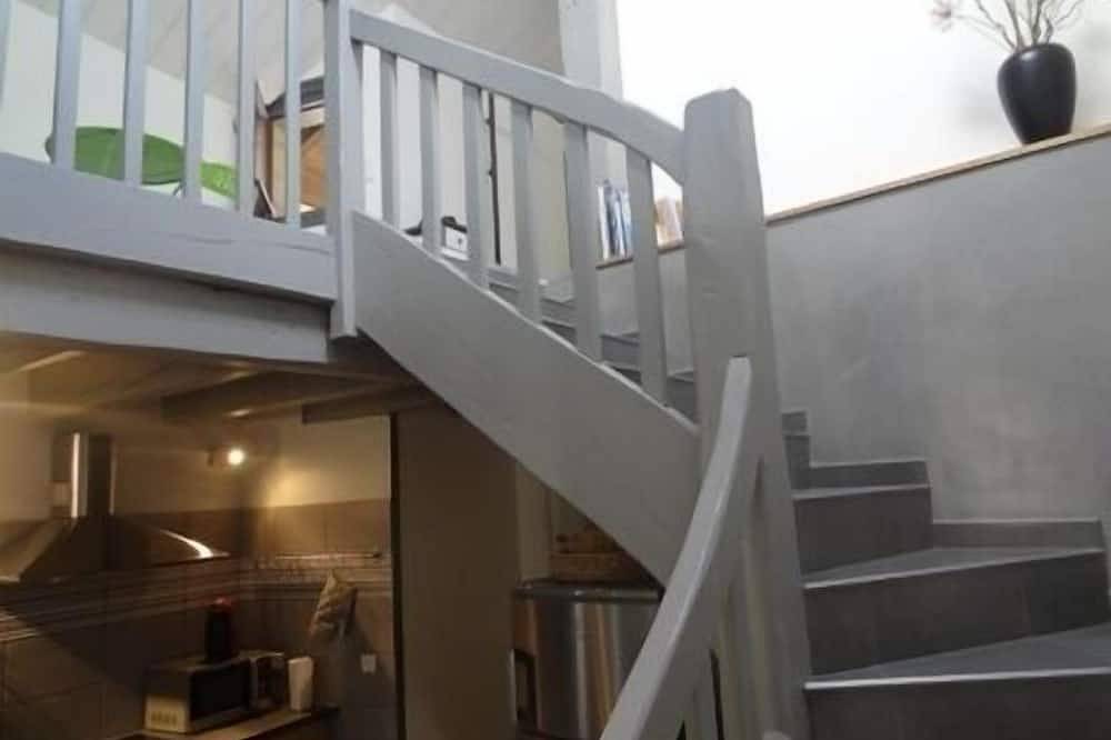 Comfortable apartment, 2/4 people, equipped, on the shores of Lake Geneva, in Yvoire. in Yvoire, Thonon-les-Bains region