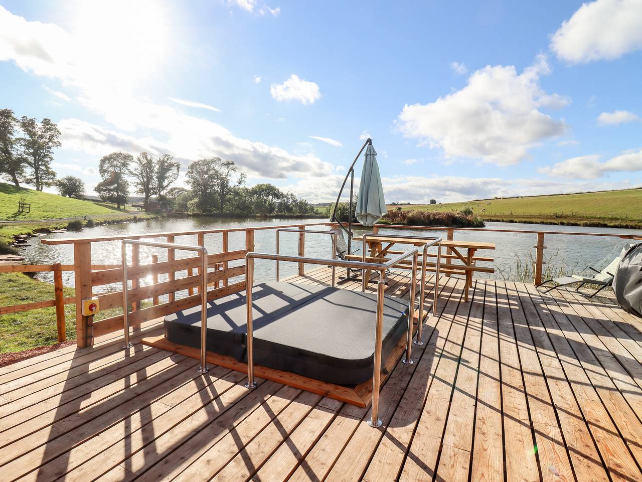Cedar Cabin at Salford Court Farm Fishing Cabins in Clifton upon Teme, Worcestershire