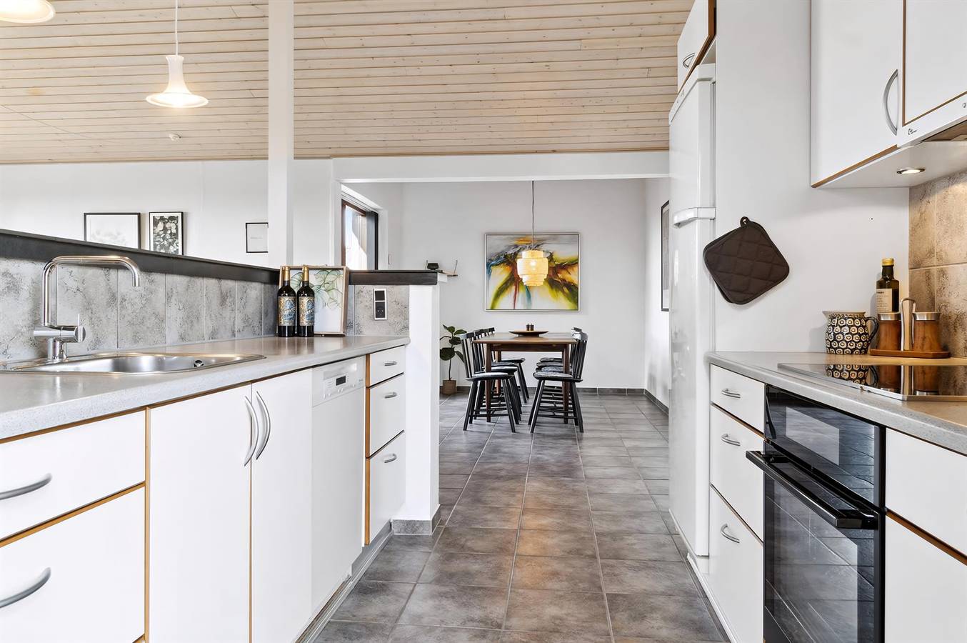 Pet friendly home in Rønde with house sea view in Følle Strand, Süddjursland