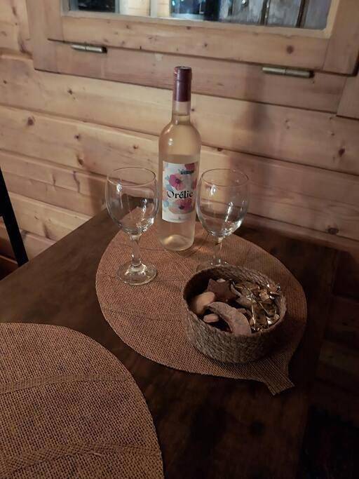 Gîte pour 2 personnes, avec jardin et terrasse à Saint-Sauveur-de-Montagut - 2