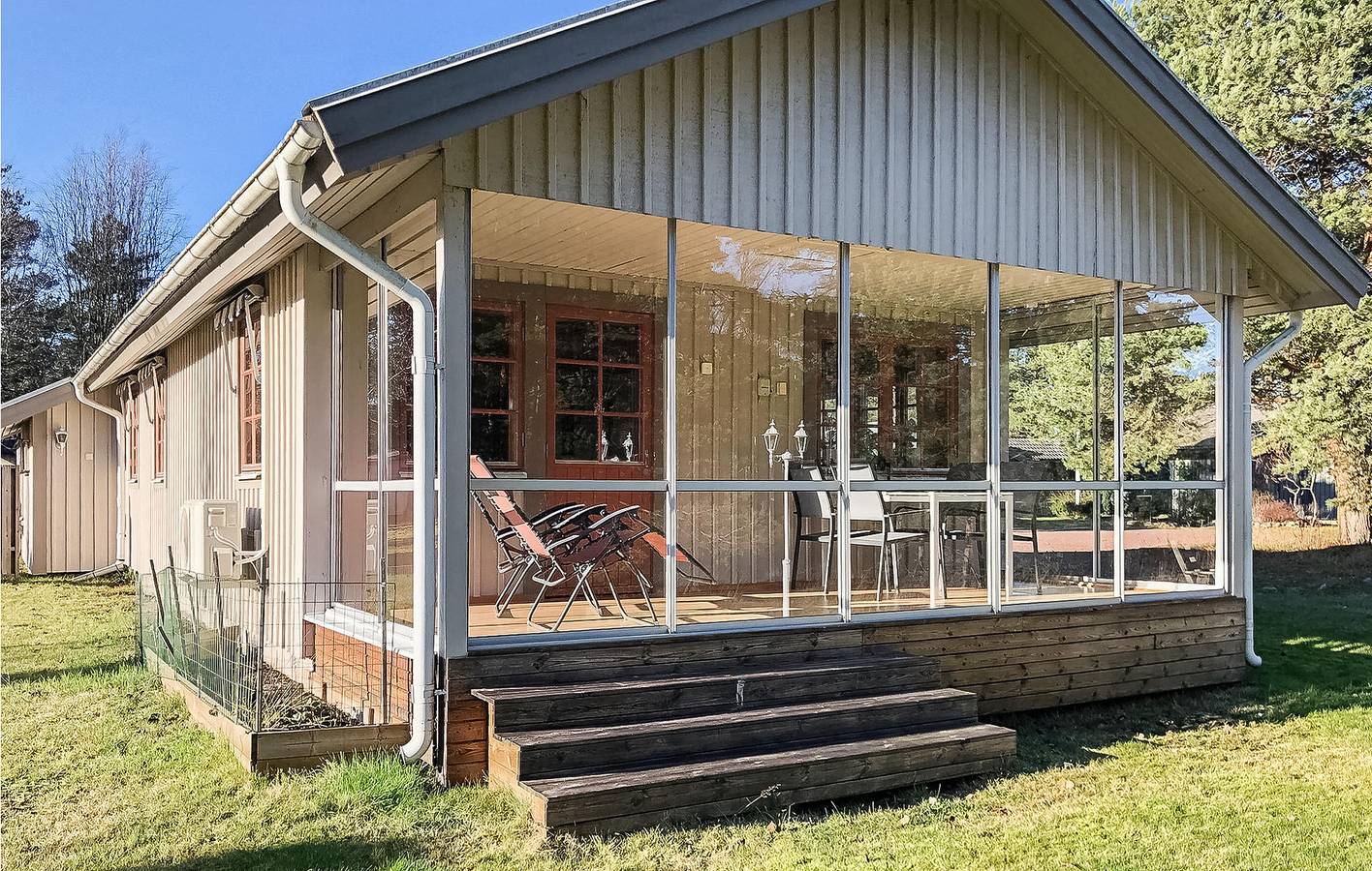 Ferienhaus für 6 Personen mit Garten in Oknö, Mönsterås und Umgebung