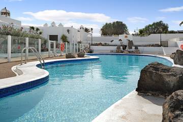 Bungalow for 5 People in Yaiza, Lanzarote, Photo 2