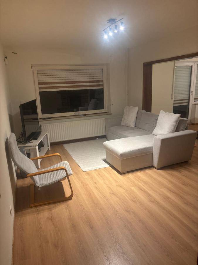Location de vacances pour 13 personnes, avec terrasse et vue dans Burnenville - 2