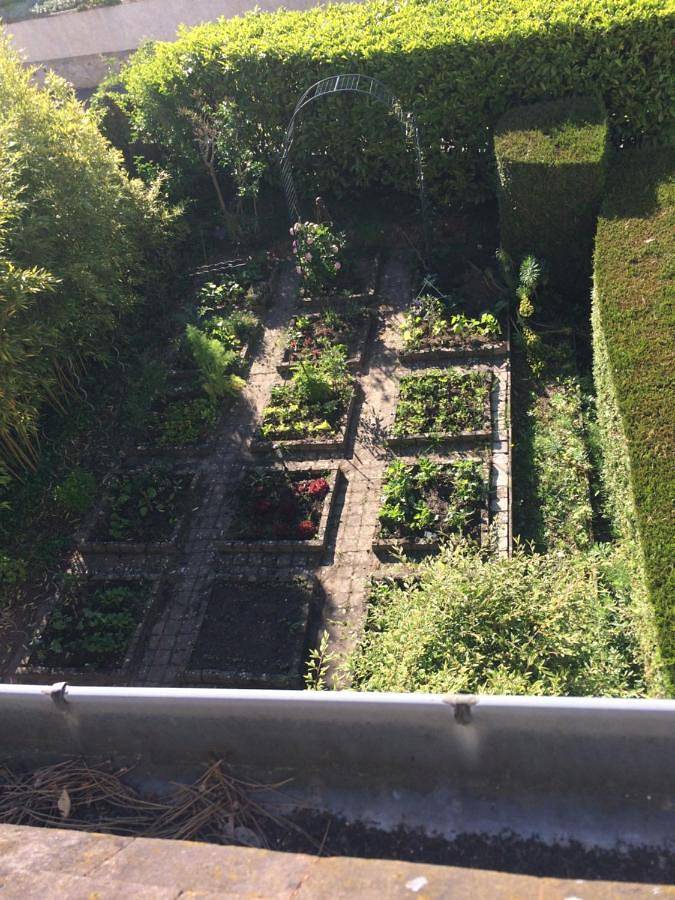 Location de vacances pour 2 personnes, avec vue ainsi que jardin et terrasse dans Parc naturel régional de la Haute Vallée de Chevreuse - 2