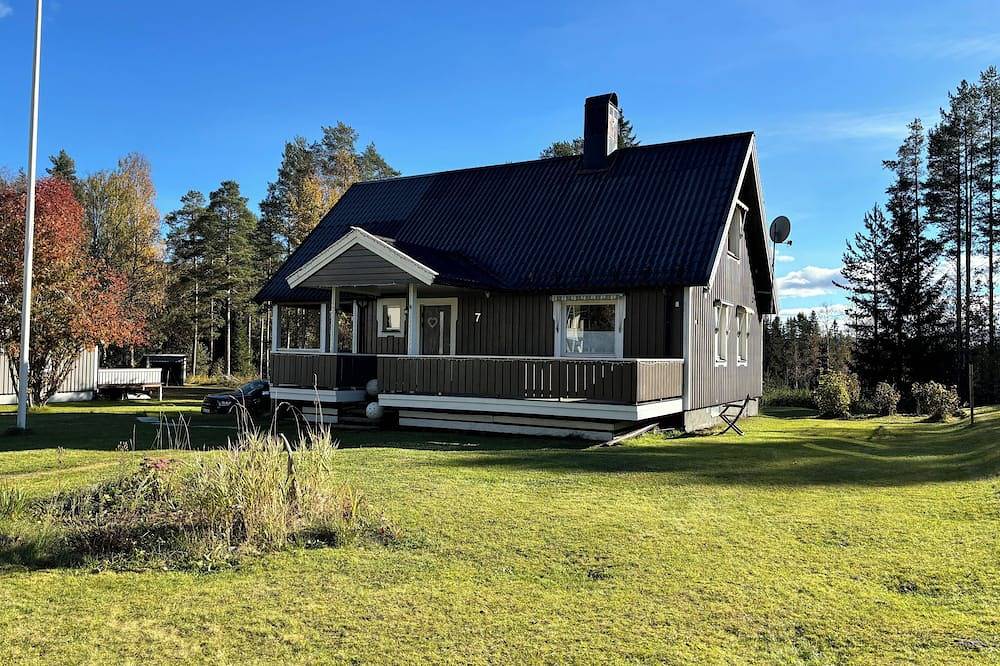 Gemütliches, modernes Ferienhaus für die ganze Familie in der Natur in Bograngen, Värmland