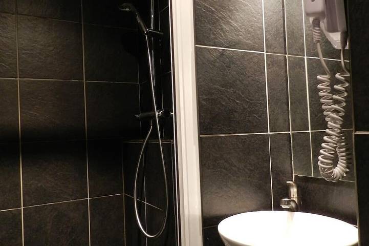 Appartement entier, Avoriaz centre, Grand Studio Lumineux sur deux niveaux:loué du samedi au samedi in Morzine, Les Portes du Soleil