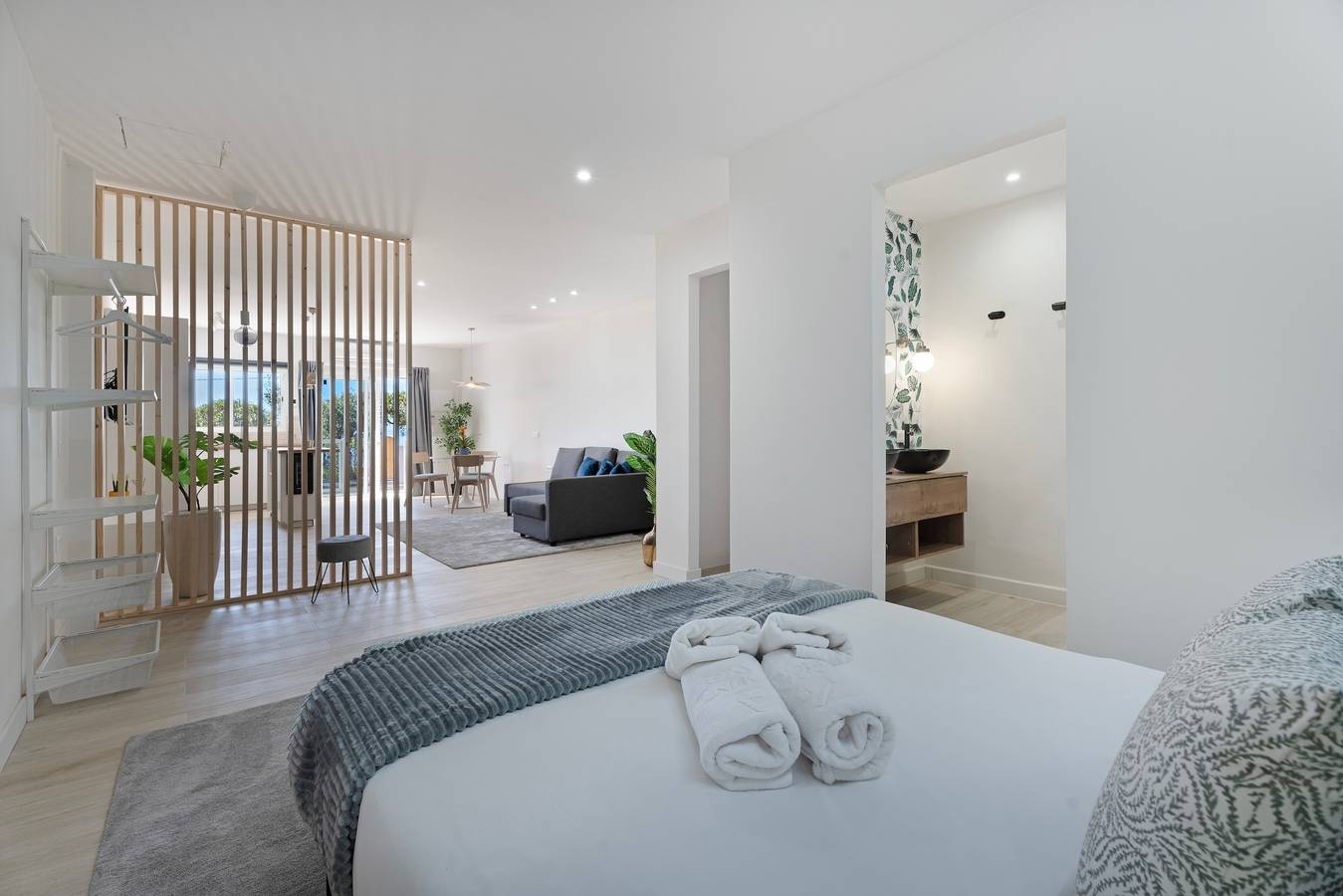Entire apartment, Vacation 'The Ma' with Sea View, Wi-Fi and Air Conditioning in Adeje, South Tenerife