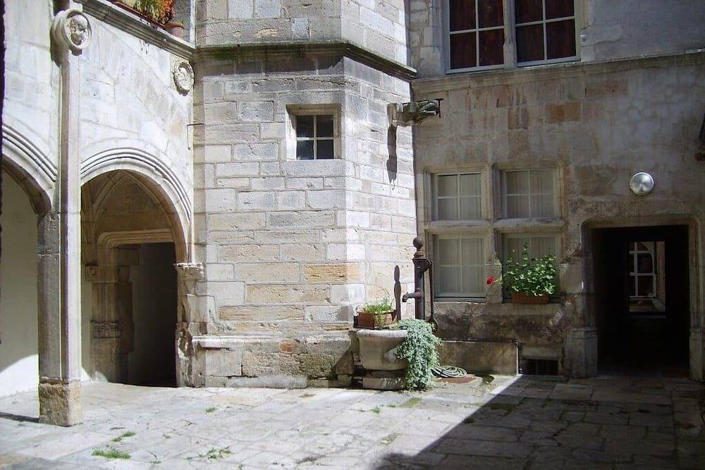 Appartement De Vacances pour 2 Personnes dans Beaune, Région de Beaune