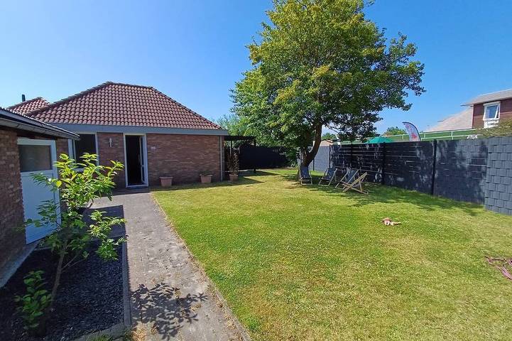 Vakantiehuis voor 6 personen, with tuin and zwembad as well as terras, met huisdier in Goeree-Overflakkee