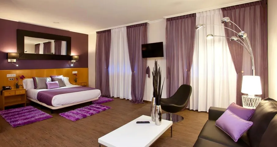 Hotel para 1 personas - 1
