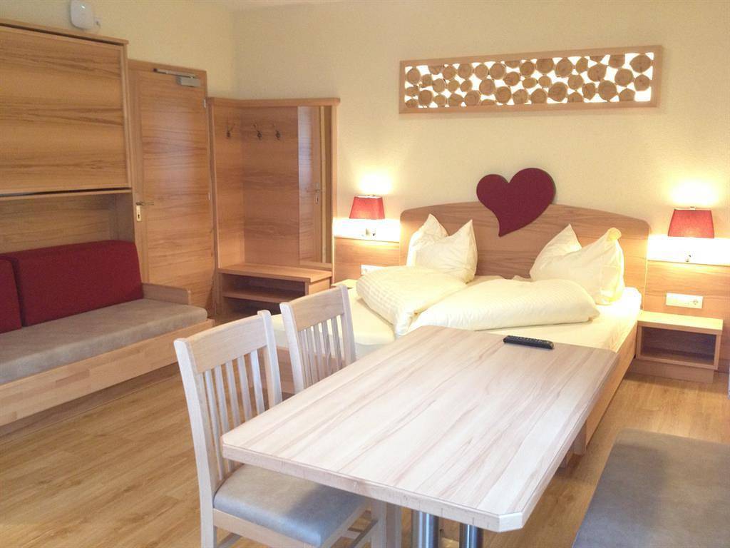 Ganze Ferienwohnung, Zimmer Hochwurzen (Kombinationszimmer) in Rohrmoos, Schladming-Dachstein
