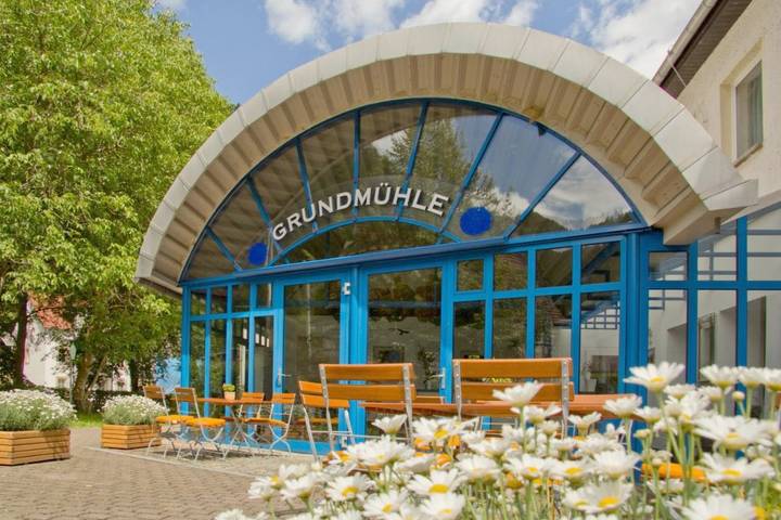 Hotel für 2 Personen, mit Terrasse und Garten sowie Sauna in Krippen - 4