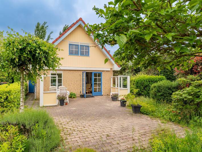 Ferienhaus für 4 Personen, mit Terrasse in Schoorl
