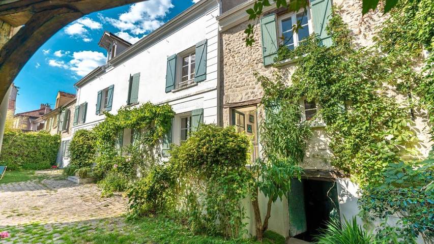 Chambre d’hôte pour 2 personnes, avec Terrasse ainsi que Jardin et Vue à Médan (Yvelines)