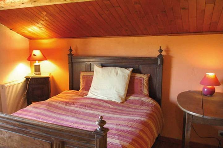 Location de vacances pour 12 personnes, avec terrasse et jardin, animaux acceptés à Pailharès - 2