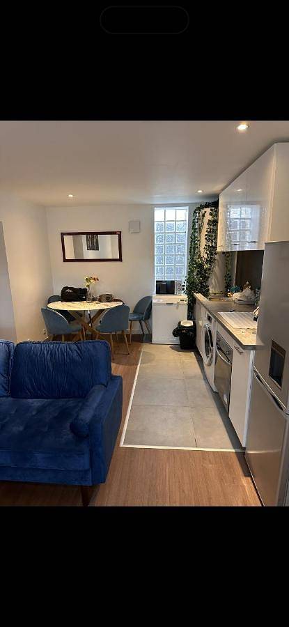 Appartement entier, One-Bedroom Apartment in Monthyon, Seine-et-Marne