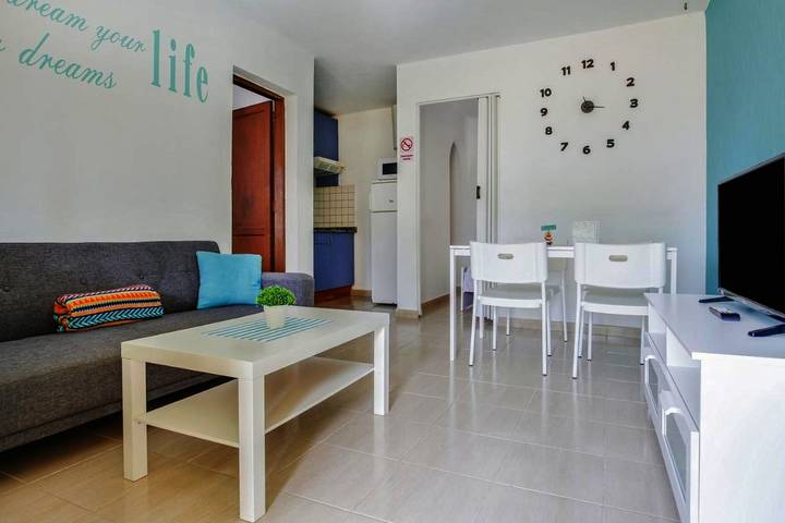 Bungalow para 7 personas, con piscina y terraza en Costa Calma