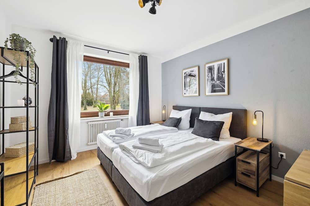 Ganze Wohnung, Renoviert I Zentral I 3-Zi Wohnung | 5 Betten | Ferienwohnung I Balkon & Aufzug in Bad Bevensen, Landkreis Uelzen