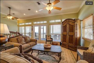 Vacation House for 8 Guests in Emerald Coast, Gulf County, Picture 1