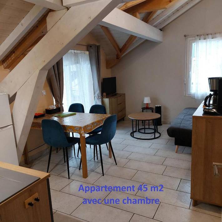 Gîte pour 2 personnes, avec vue et terrasse à Bonneville - 3