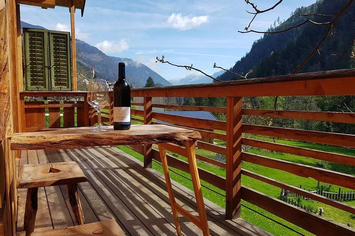 Baumhaus \"Laugen Lodge\" mit Natur-Schwimmteich, Sauna &  Grillstellen in St. Pankraz, Ortleralpen