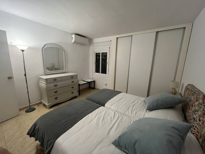 Ferienwohnung für 4 Personen, mit Balkon/Terrasse und Garten in Roquetas de Mar - 3