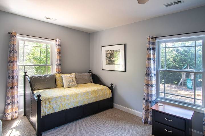 Vacation rental for 15 people, with yard and balcony in Hiawassee (GA)