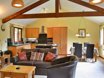 Bungalow for 4 People in Hennock, Devon, Photo 4