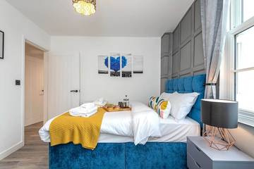 Apartment for 6 People in Cheltenham, The Cotswolds, Photo 1