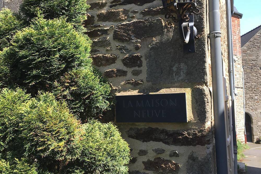 Charming Breton house in the heart of the Rance in Plouër-sur-Rance, Dinan region