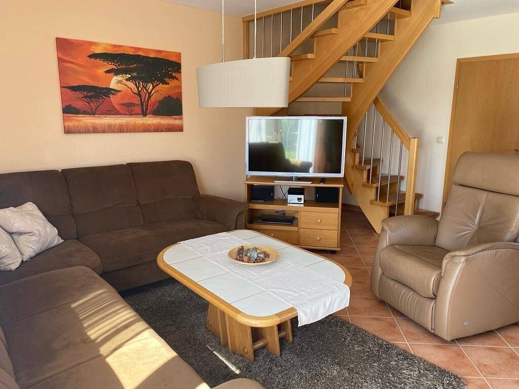 Ferienhaus 'Ferienhaus Wilken' mit privater Terrasse, privatem Garten und Wi-Fi in Greetsiel, Krummhörn
