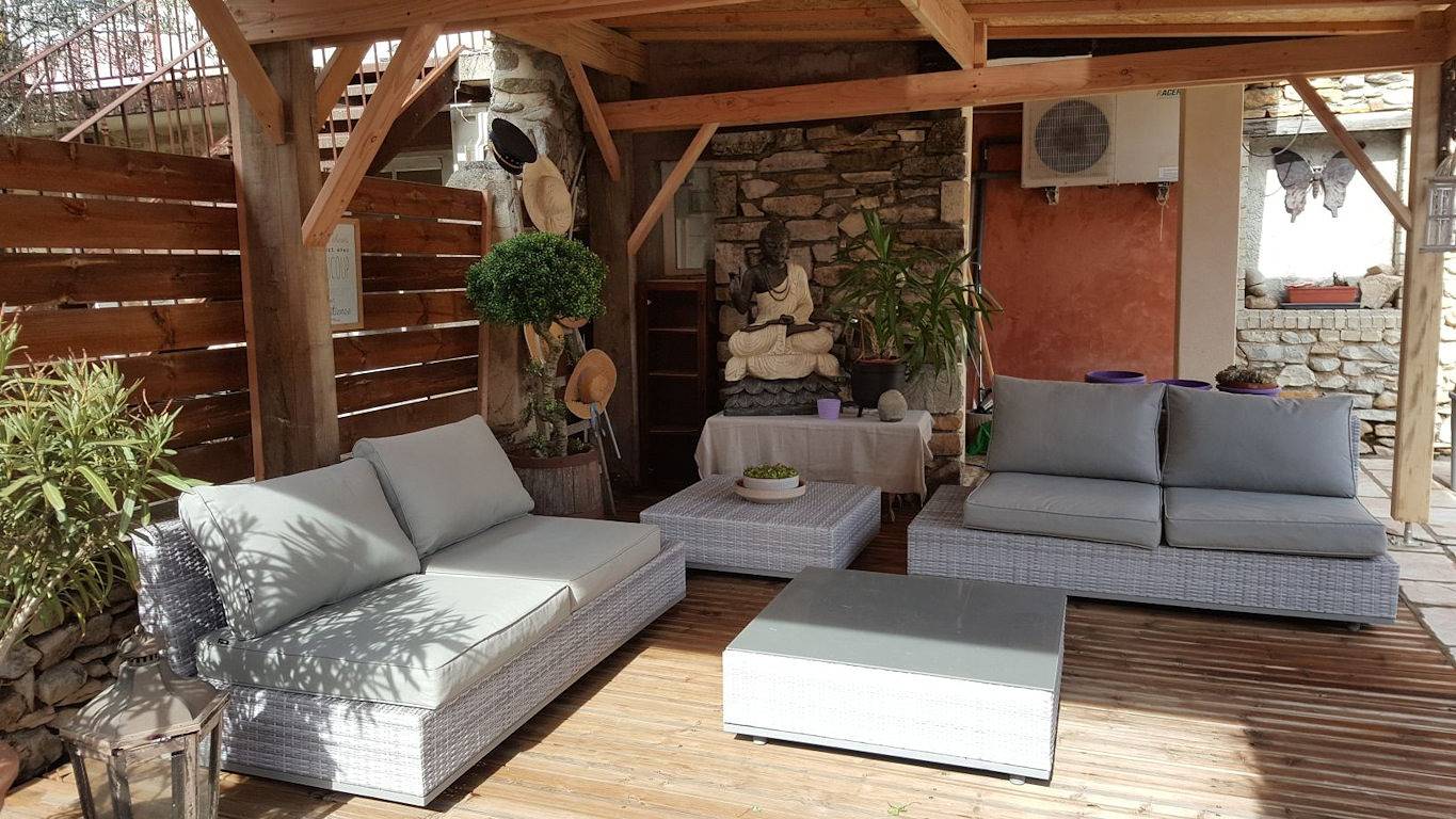 Chambre d'hôtes Chez Mamé Marthe - Chambre L'Orchidée in Vallon-Pont-d'Arc, Gorges de l’Ardèche