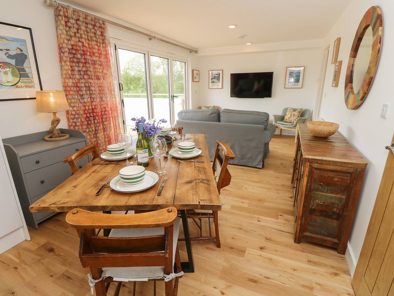 Syrah in Nettlestone and Seaview, Isle of Wight