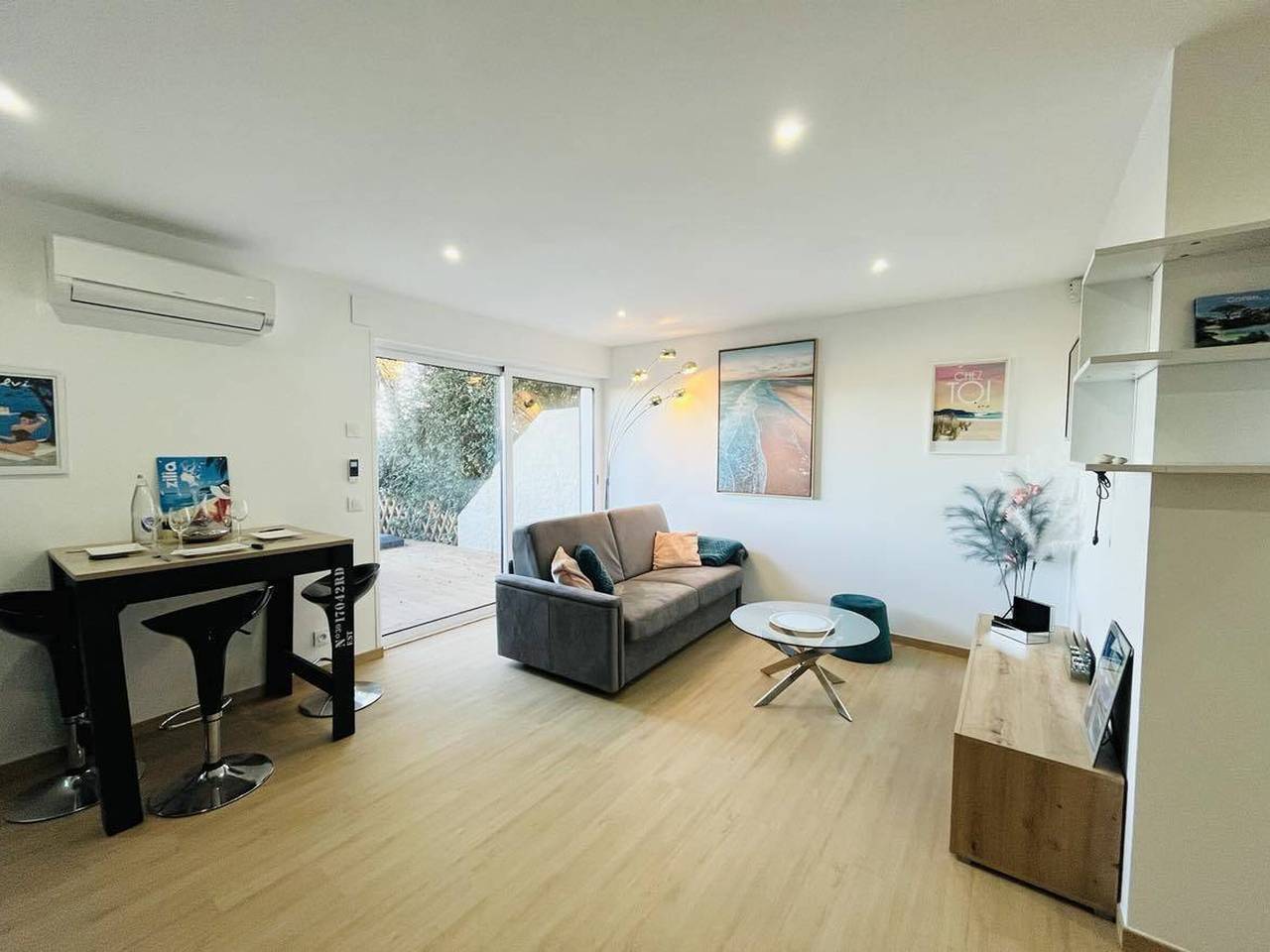 Appartement entier, Appartement T2 avec Terrasse, Clim, Wifi - Proche Plage, Lumio in Sant Ambroggio, Lumio