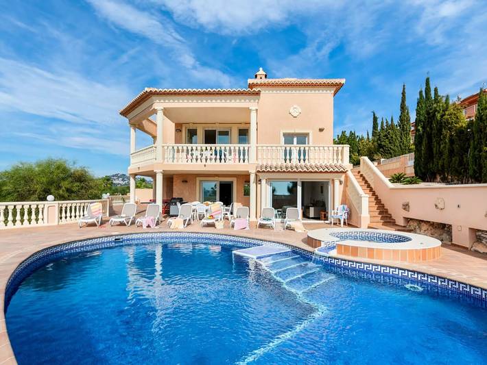 Villa mit pool für 10 Personen, mit Garten in Calpe
