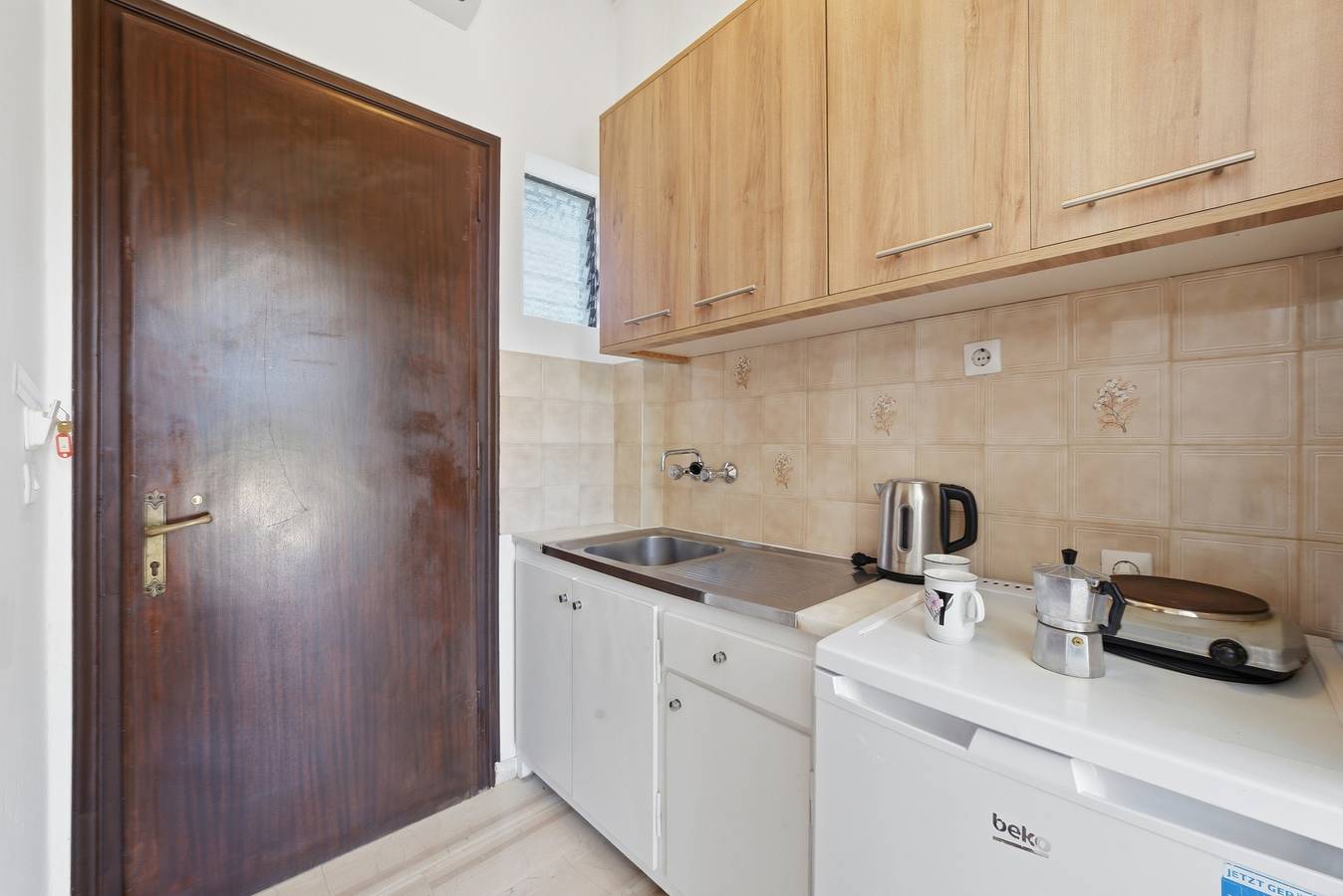 Studio-appartement 'Alexandra Studio 4' met privébalkon & Wi-Fi, foto 14