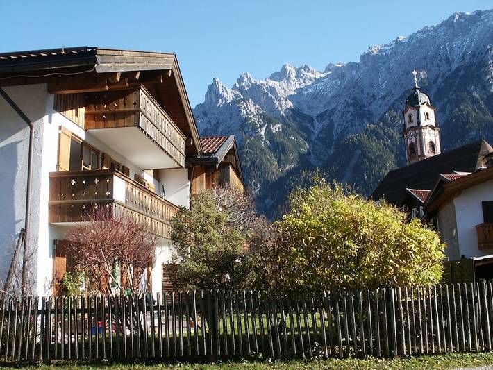 Ferienhaus für 11 Personen, mit Garten im Mittenwald