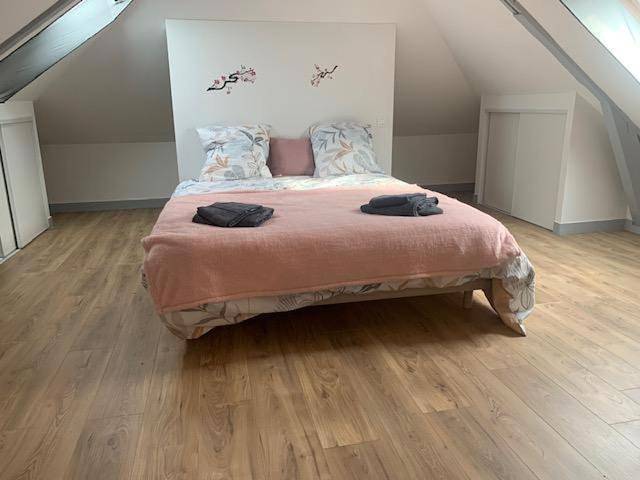 Gîte pour 7 personnes, avec terrasse à Saint-Gilles (Ille-et-Vilaine)