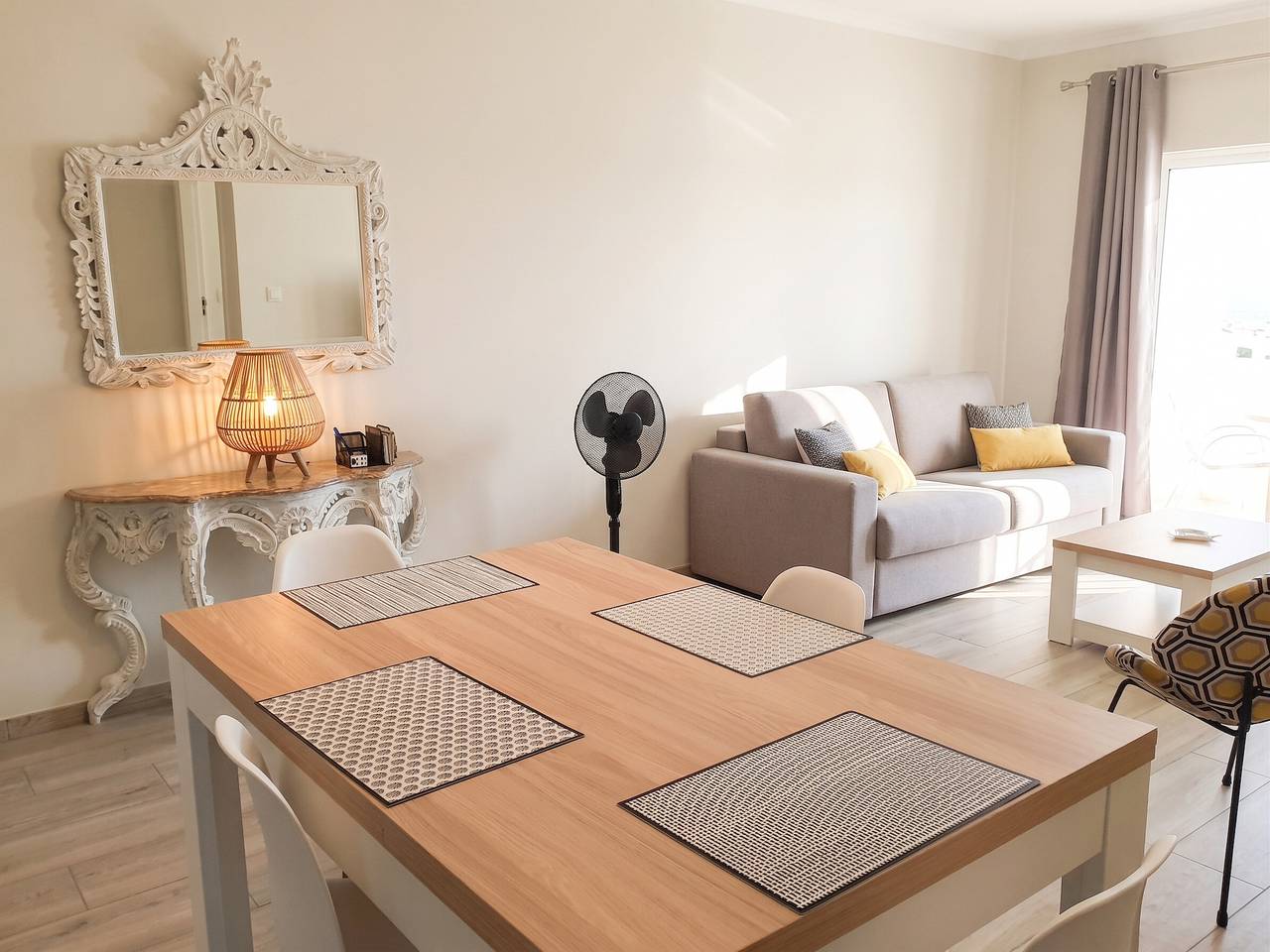 Apartamento inteiro, Apartamento confortável em Ribeira Grande, 69 m², jardim in São Miguel Island, Rabo de Peixe