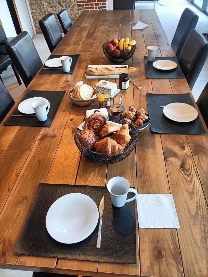 Location de vacances pour 2 personnes, avec vue et jardin à Pierrefitte-en-Auge - 3