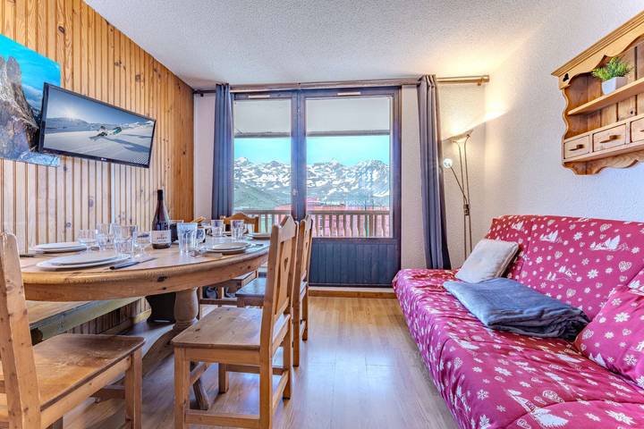 Gîte pour 8 personnes, avec jardin dans Office De Tourisme De Val Thorens - 4