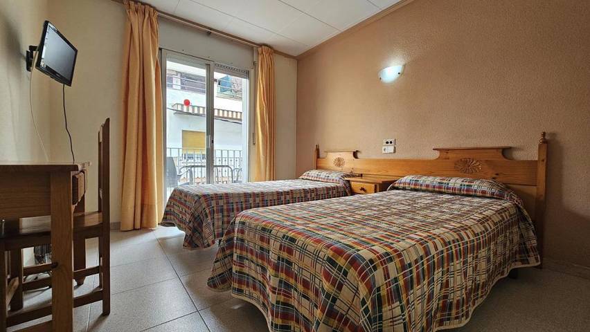Casa de huéspuedes para 2 personas, con Balcón y Terraza en Blanes
