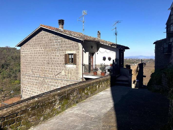 Location de vacances pour 8 personnes, avec terrasse et vue, animaux acceptés à Vignanello