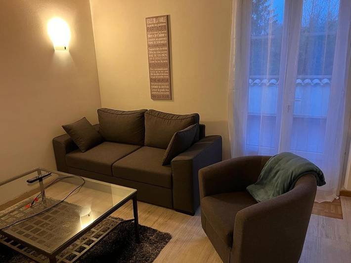 Gîte pour 6 personnes, avec terrasse, animaux acceptés à Antezant-la-Chapelle - 3